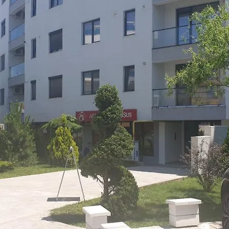 Apartamento Cristian Năvodari