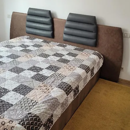 Apartamento Cristian Năvodari